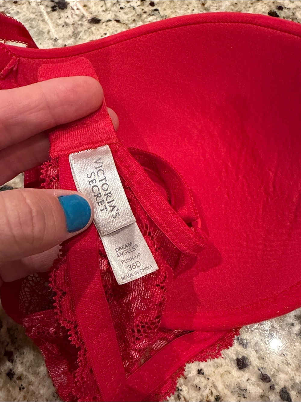 Victoria's Secret Dream Angels Push-Up Bra 36D - Picture 2 of 4